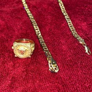 Gold ring and chain 18k